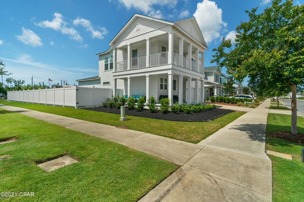 Unit for sale at 1401 Kestrel Street, Panama City, FL 32405