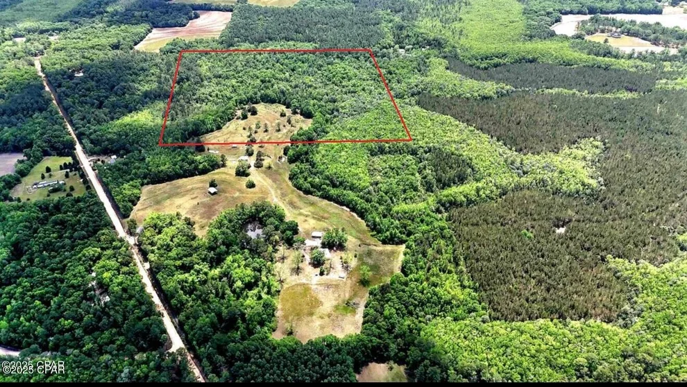 Unit for sale at 1720 Robbins Bridge, Bonifay, FL 32425