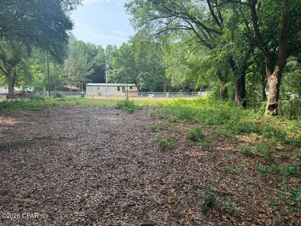 Unit for sale at 39 Short Lane, Quincy, FL 32351