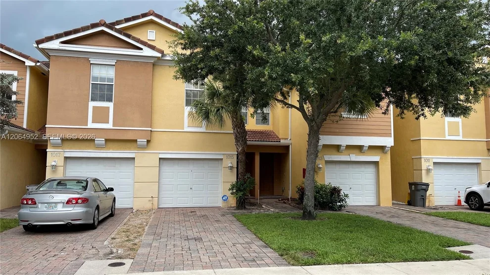 Unit for sale at 1015 Pipers Cay Dr, West Palm Beach, FL 33415