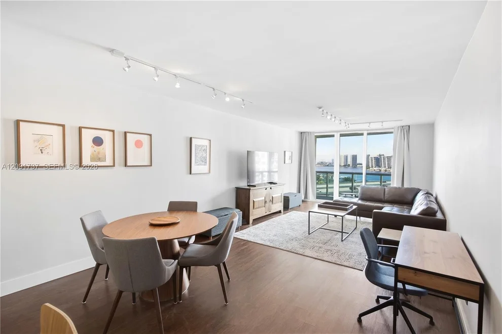 Unit for sale at 19380 Collins Ave, Sunny Isles Beach, FL 33160