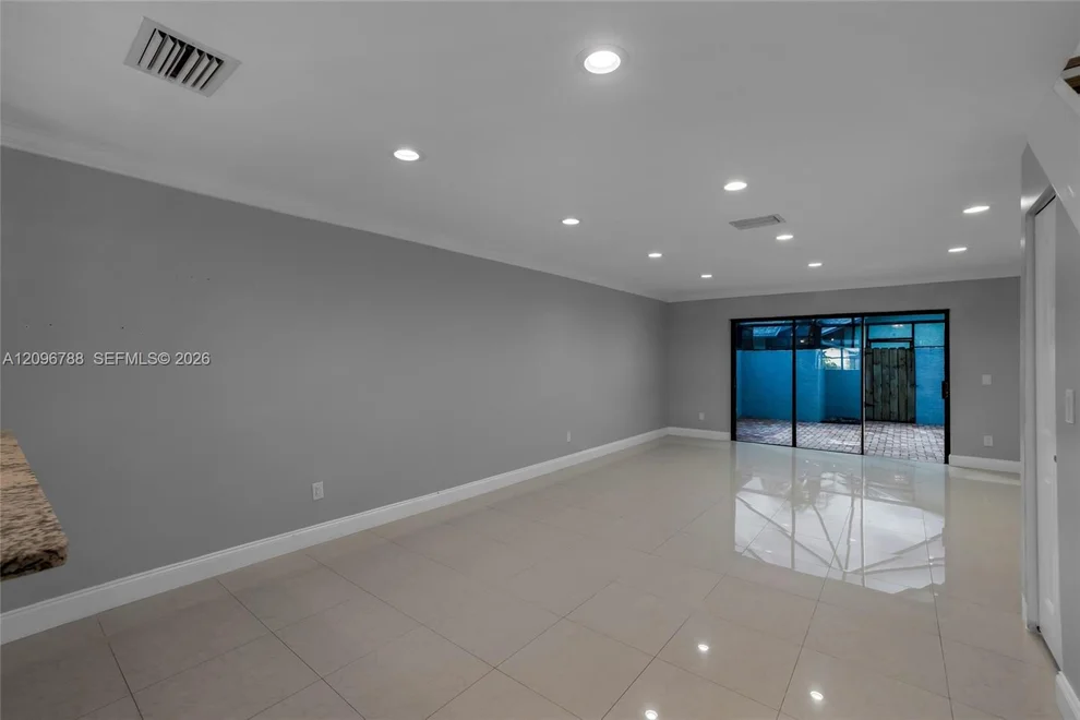 Unit for sale at 9166 SW 21st Ct, Boca Raton, FL 33428