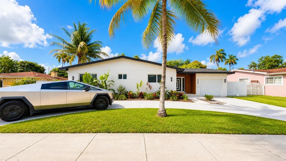 Unit for sale at 430 NE 145th St, Miami, FL 33161