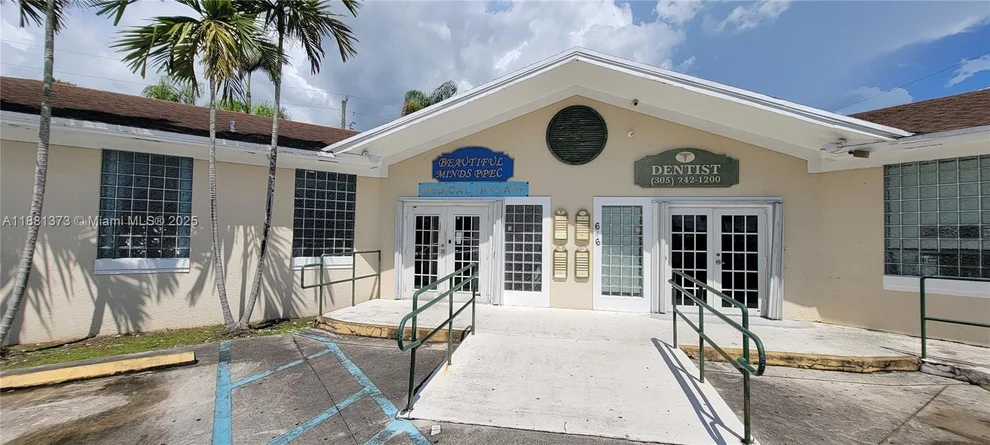 Unit for sale at 646 W Palm Dr, Florida City, FL 33034