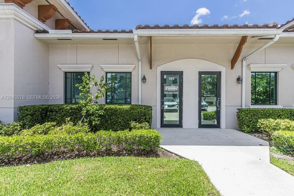 Unit for sale at 10600 Griffin Rd, Cooper City, FL 33328