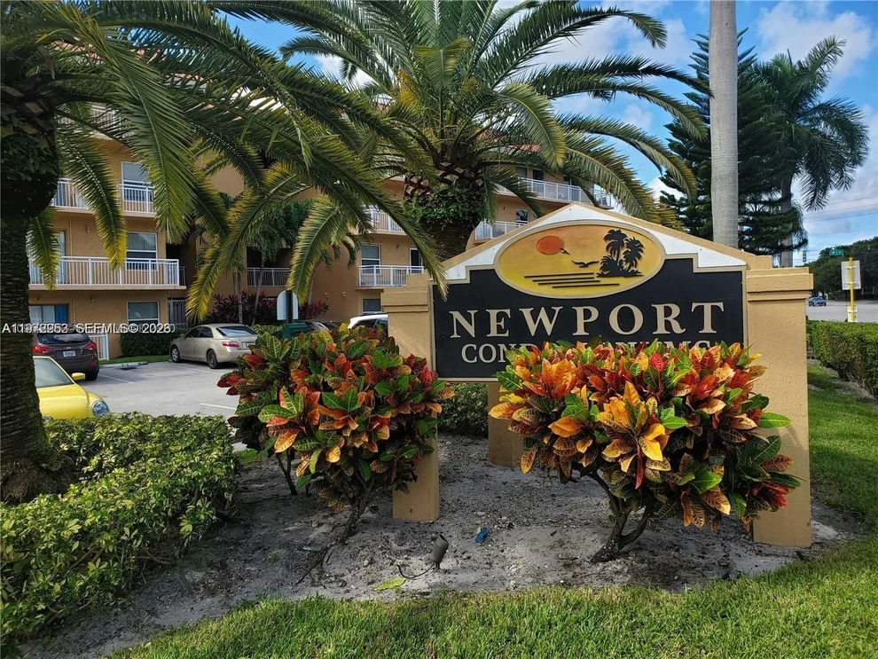Unit for sale at 455 S Pine Island Rd, Plantation, FL 33324