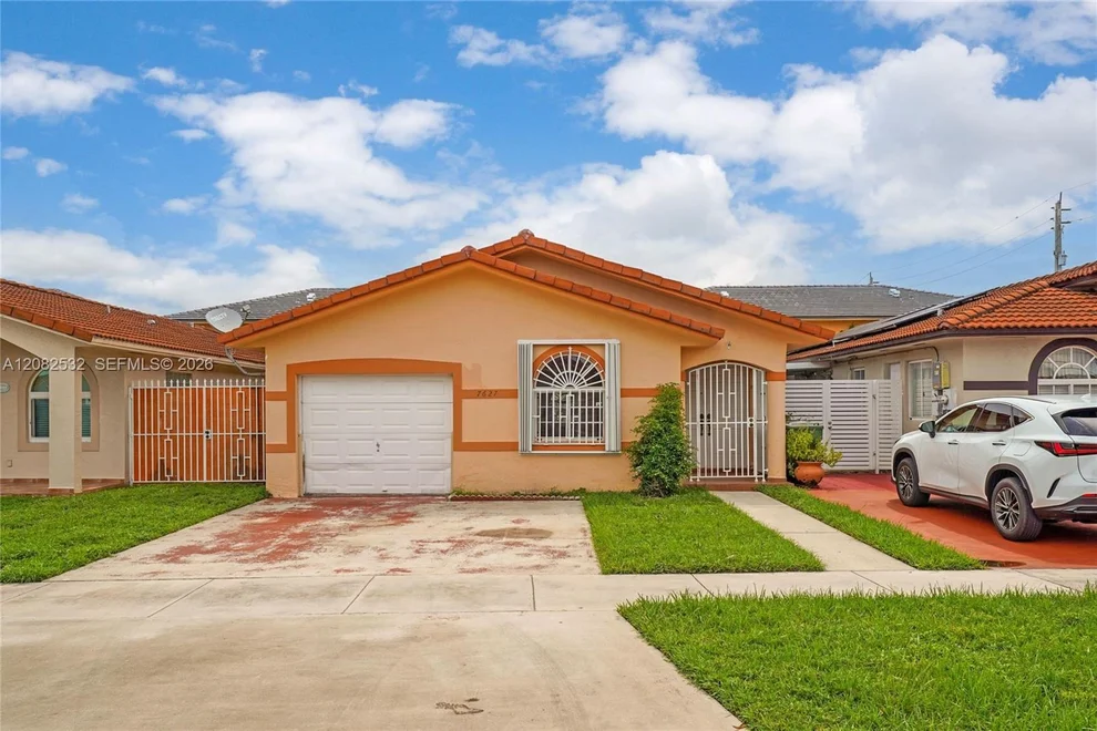 Unit for sale at 7627 W 34th Ct, Hialeah, FL 33018