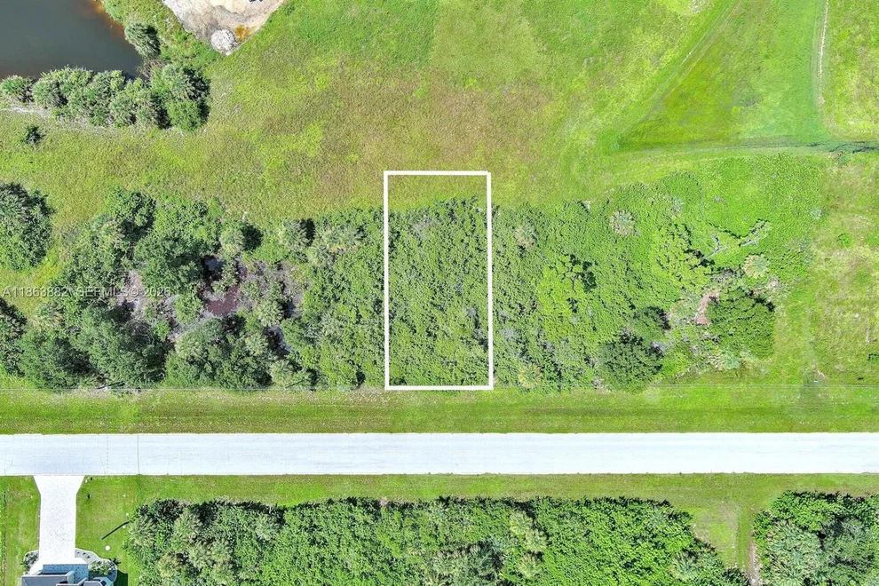 Unit for sale at 316 Sunset Rd, Other City - In The State Of Florida, FL 33947