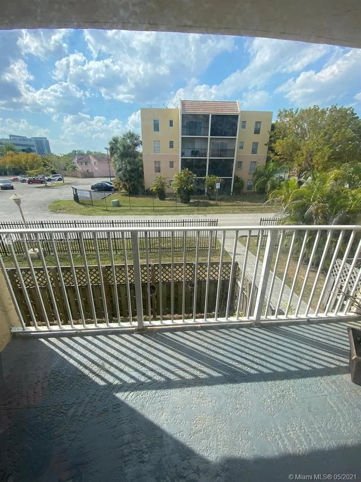 Unit for sale at 5241 Geneva Way, Doral, FL 33166
