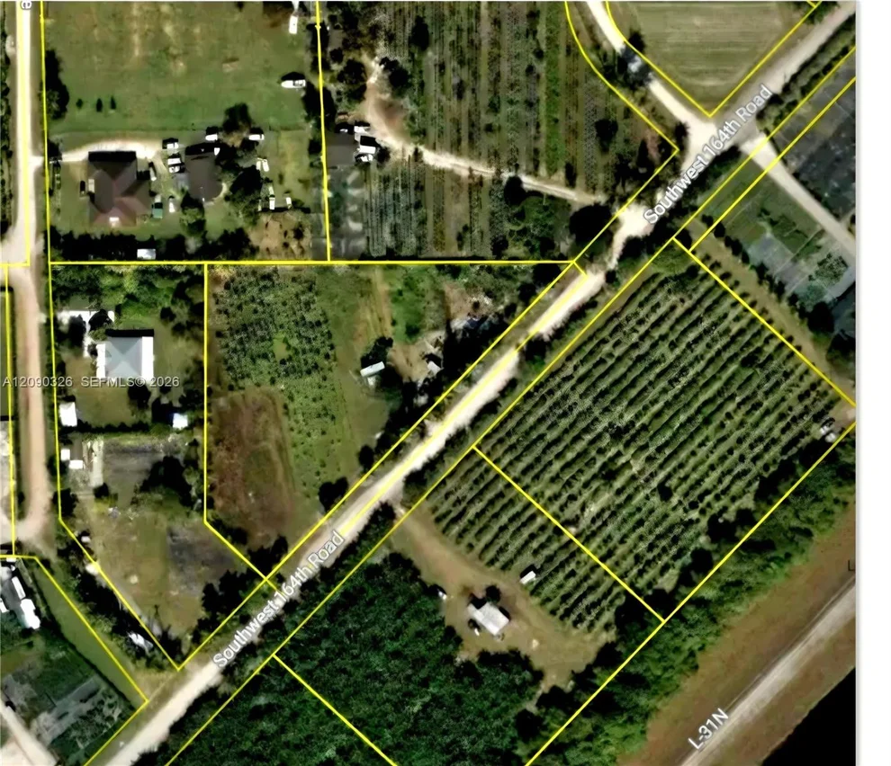 Unit for sale at 196 196 SW 164 RD, Homestead, FL 33187