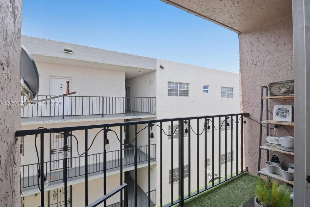 Unit for sale at 6175 W 20th Ave, Hialeah, FL 33012