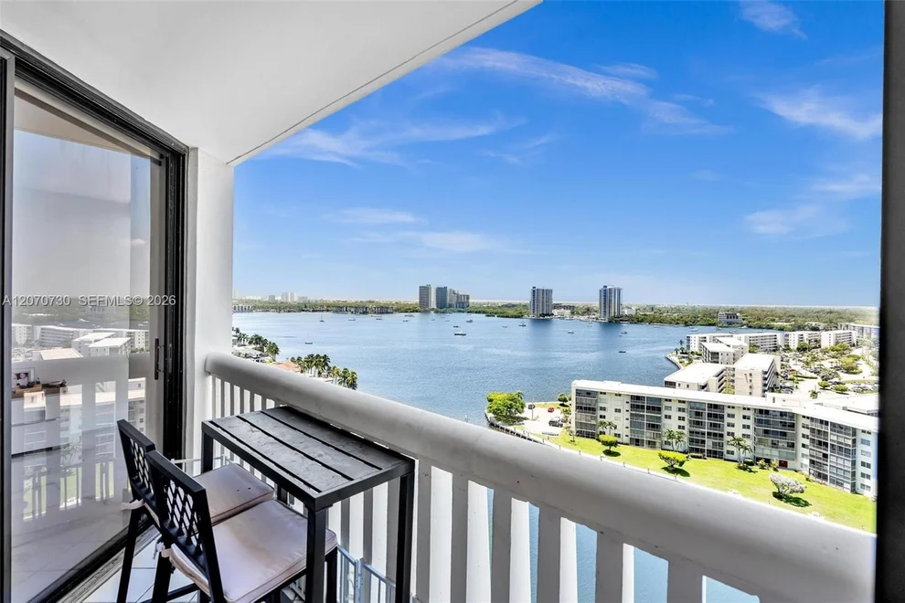 Unit for sale at 1000 W Island Blvd, Aventura, FL 33160