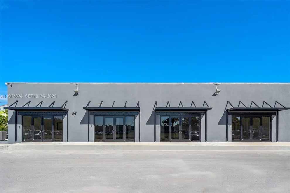 Unit for sale at 1930 N 30th Road, Hollywood, FL 33021