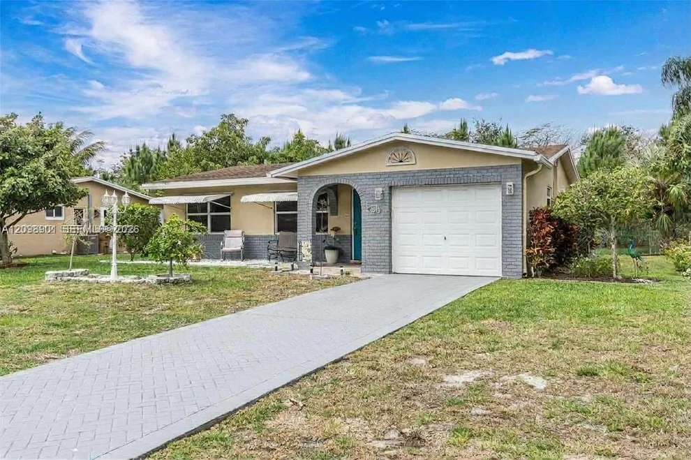 Unit for sale at 4871 NW 13th Ave, Deerfield Beach, FL 33064