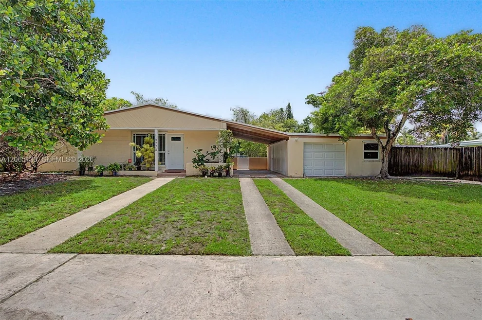 Unit for sale at 9770 Cutler Ridge Dr, Cutler Bay, FL 33157
