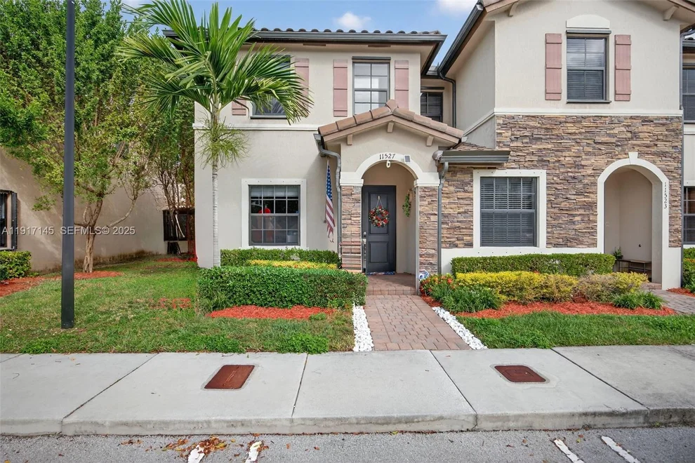 Unit for sale at 11527 SW 248th Ln, Homestead, FL 33032