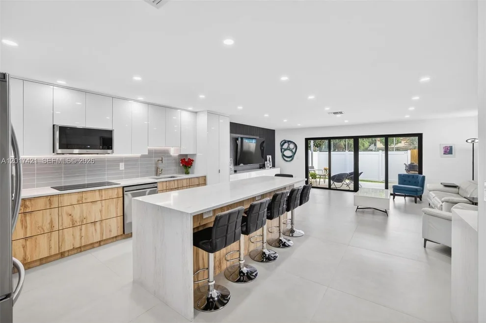 Unit for sale at 3848 Atlanta St, Hollywood, FL 33021