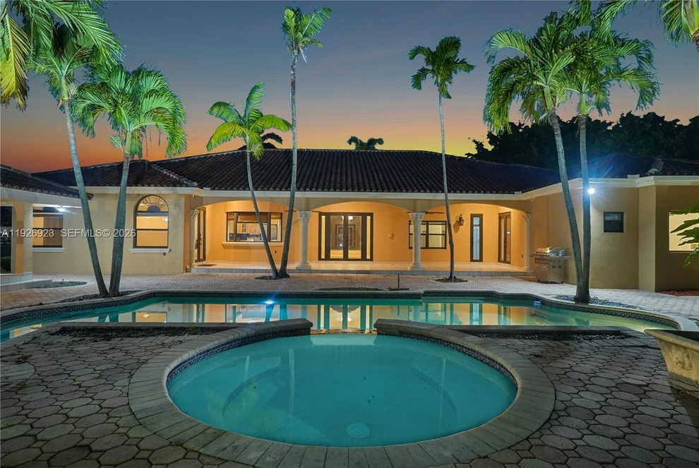 Unit for sale at 3001 SW 132nd Ave, Miami, FL 33175