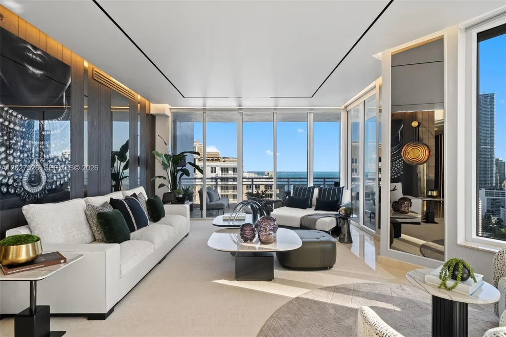 Unit for sale at 901 Brickell Key Blvd, Miami, FL 33131