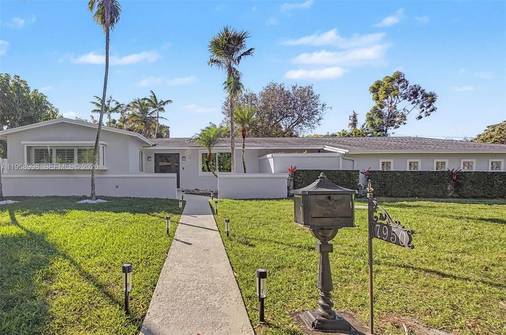 Unit for sale at 7950 SW 161st St, Palmetto Bay, FL 33157