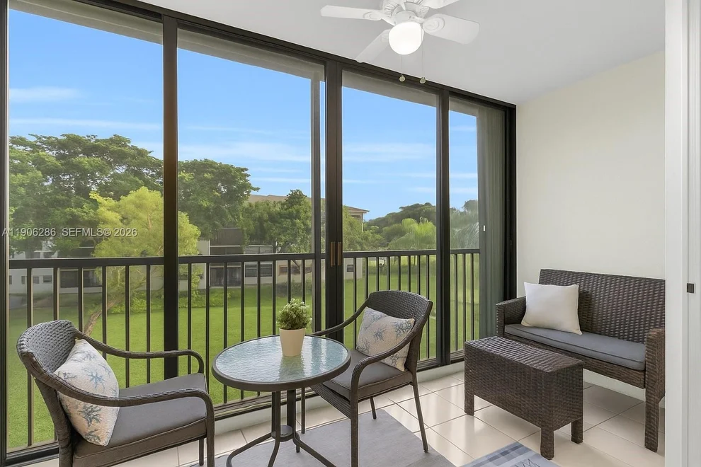 Unit for sale at 801 SW 138th Ave, Pembroke Pines, FL 33027