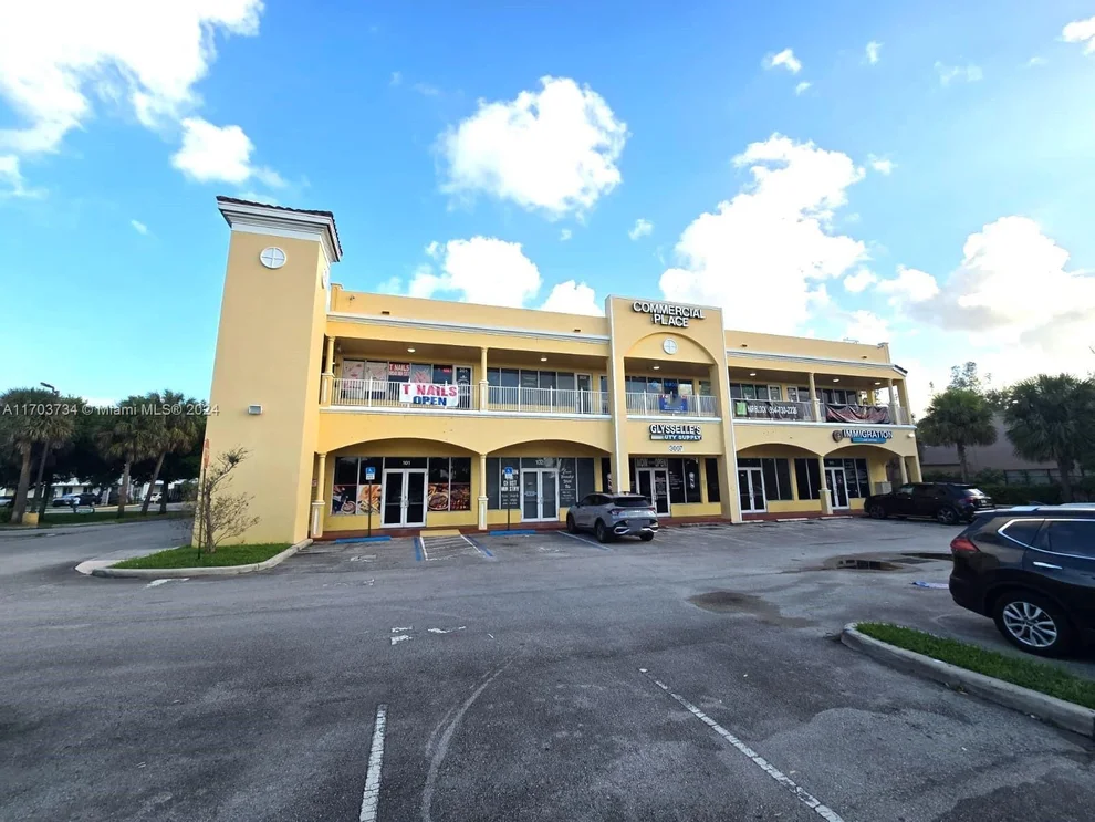 Unit for sale at 3007 W Commercial Blvd, Fort Lauderdale, FL 33309
