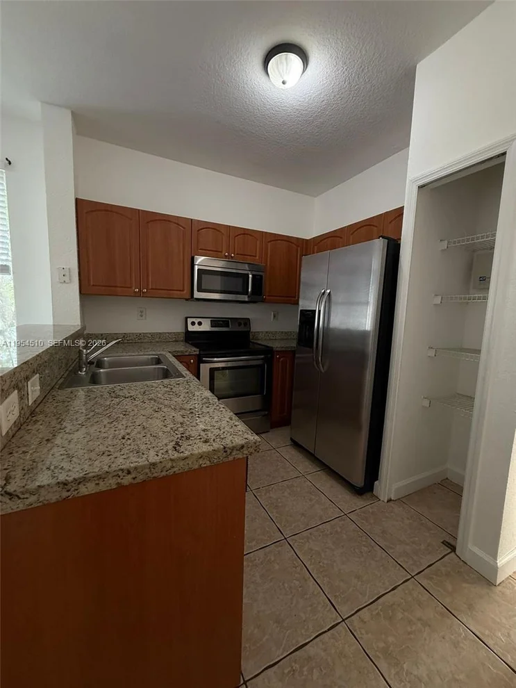 Unit for sale at 17640 NW 73rd Ave, Hialeah, FL 33015