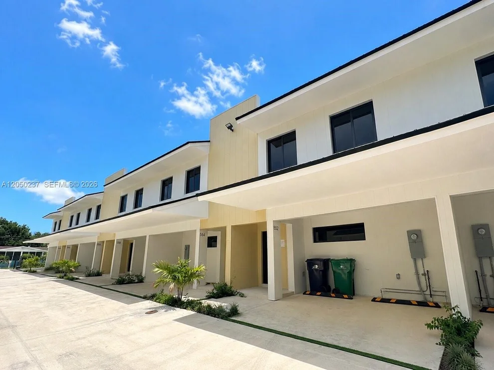 Unit for sale at 552 NW 7th St, Florida City, FL 33034