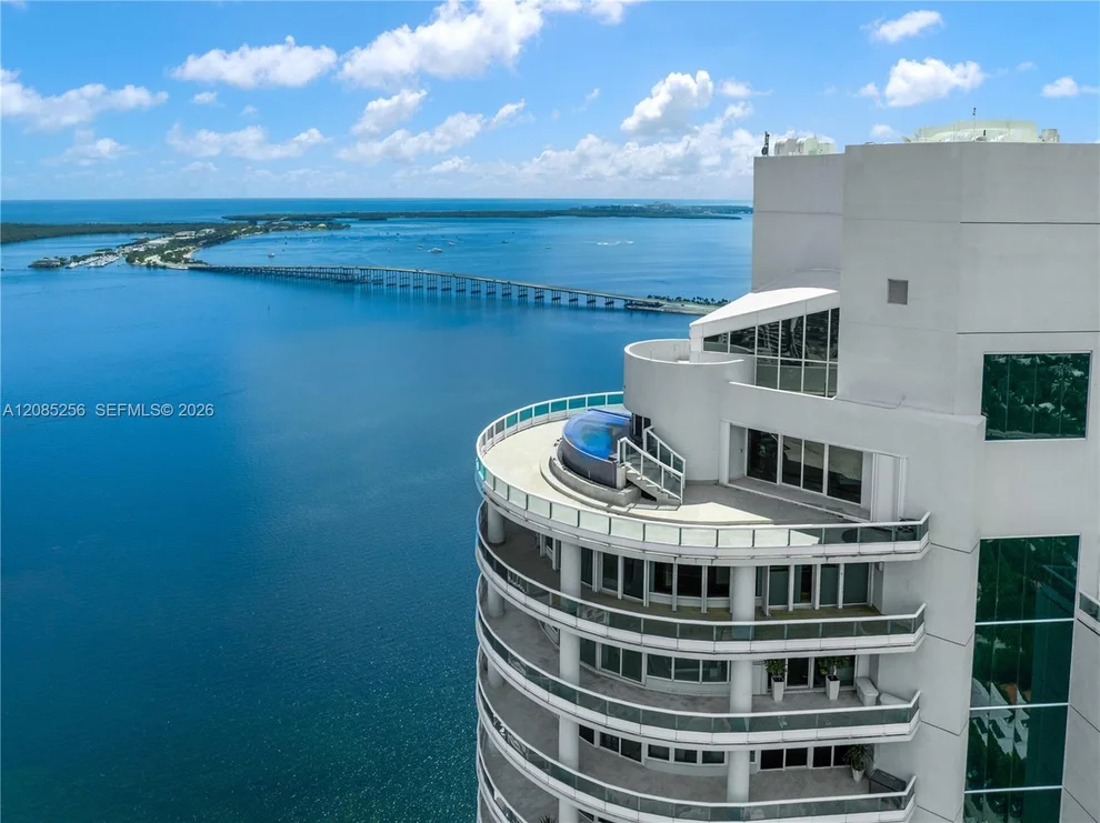 Photo of 1643 Brickell Avenue, Miami, FL 33129