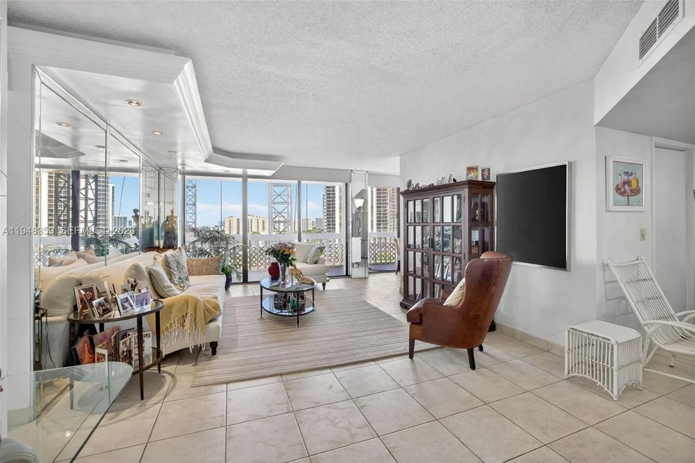 Unit for sale at 19355 Turnberry Way, Aventura, FL 33180