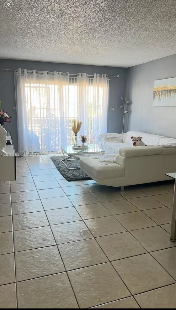 Unit for sale at 10900 SW 104th St, Miami, FL 33176