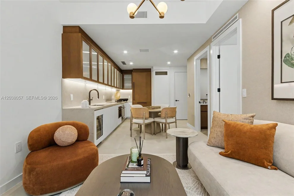 Unit for sale at 2200 Brickell Ave, Miami, FL 33129