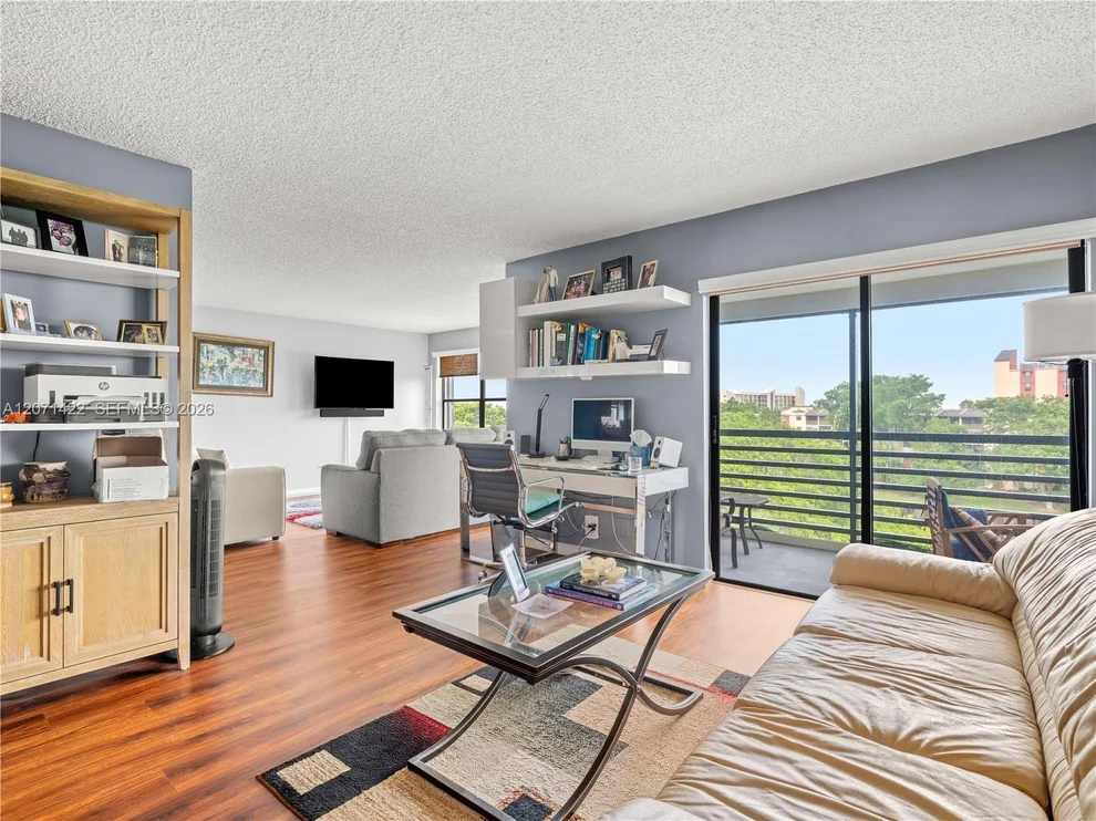 Unit for sale at 2314 S Cypress Bend, Pompano Beach, FL 33069