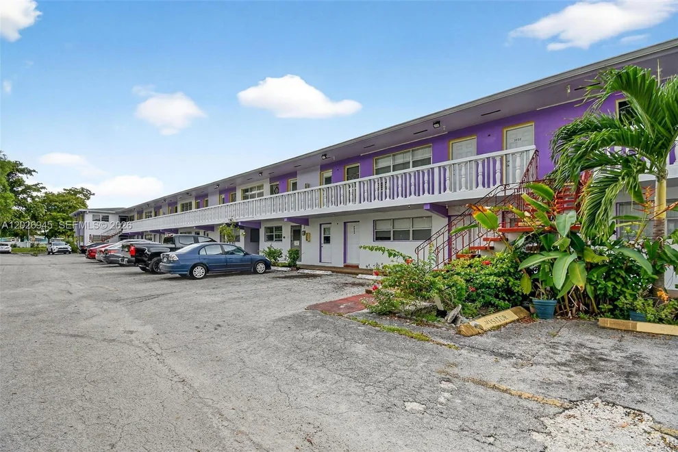Unit for sale at 245 NE 191st St, Miami, FL 33179