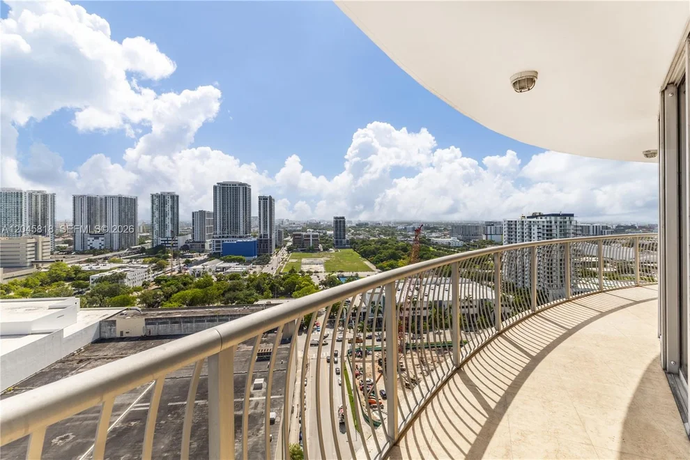 Unit for sale at 1750 N Bayshore Dr, Miami, FL 33132