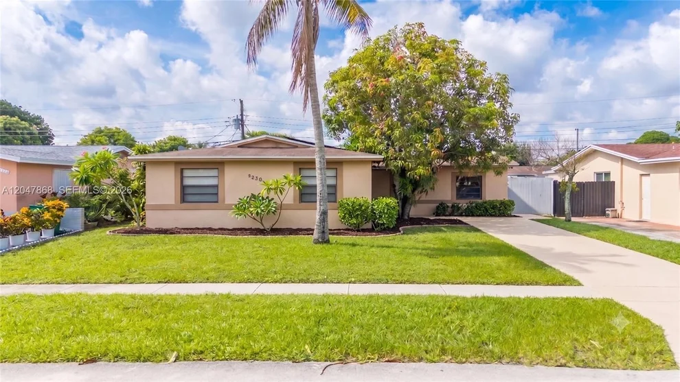 Unit for sale at 4230 NW 23rd Ct, Lauderhill, FL 33313