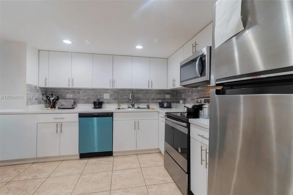 Unit for sale at 251 174th St, Sunny Isles Beach, FL 33160