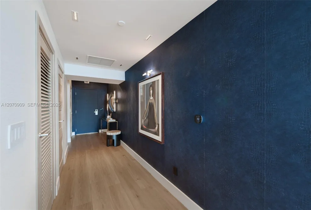 Unit for sale at 888 Biscayne Blvd, Miami, FL 33132