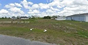 Unit for sale at 9046 Green Cir, La Belle, FL 33935