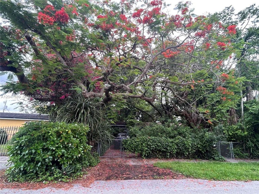 Unit for sale at 8285 SW 47th St, Miami, FL 33155