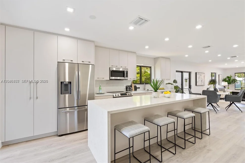 Unit for sale at 222 SW 3rd Ter, Dania Beach, FL 33004