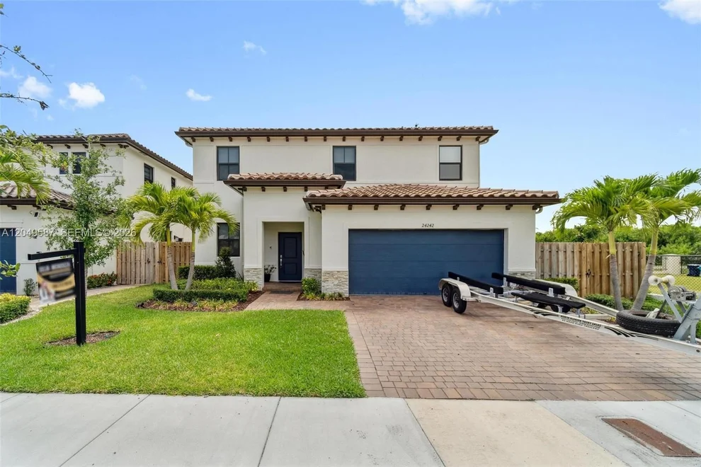 Unit for sale at 24242 SW 119th Pl, Homestead, FL 33032