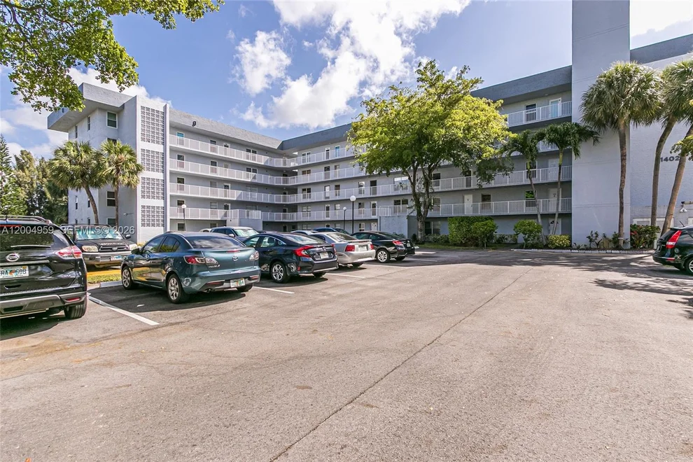 Unit for sale at 1402 NW 80th Ave, Margate, FL 33063