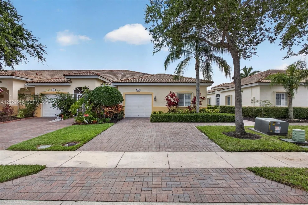Unit for sale at 2368 Windjammer Way, West Palm Beach, FL 33411