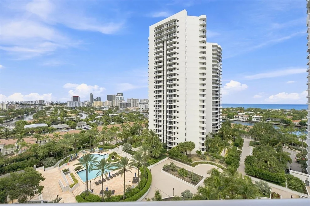 Unit for sale at 21205 Yacht Club Dr, Aventura, FL 33180