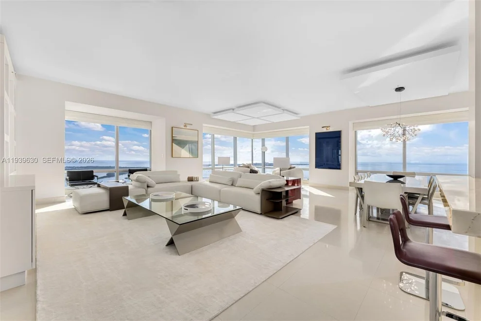 Unit for sale at 1425 Brickell Ave, Miami, FL 33131