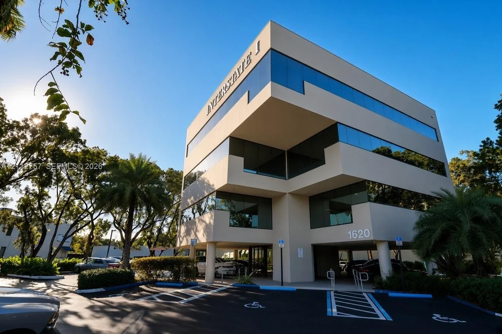 Unit for sale at 1620 W Oakland Park Blvd, Oakland Park, FL 33311