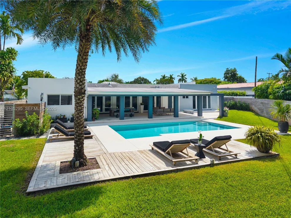 Unit for sale at 4750 SW 84th Ave, Miami, FL 33155