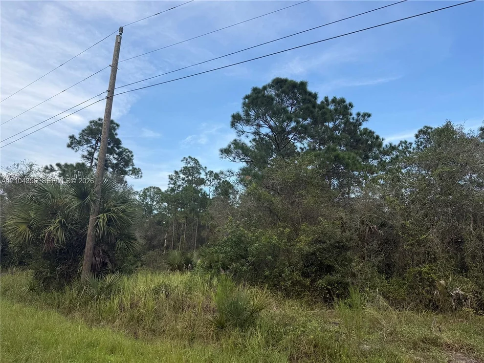 Unit for sale at 835 S JASMINE ST, Clewiston, FL 33440