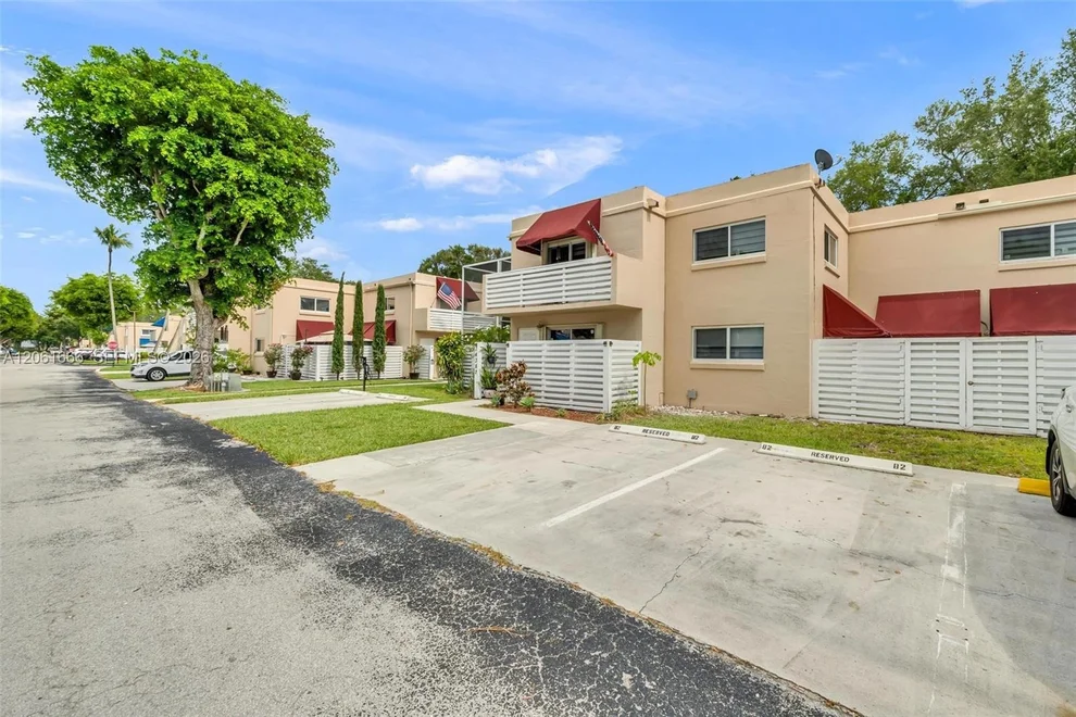 Unit for sale at 14382 SW 97th Ter, Miami, FL 33186